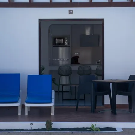 La Laguneta Hotel apartamentowy