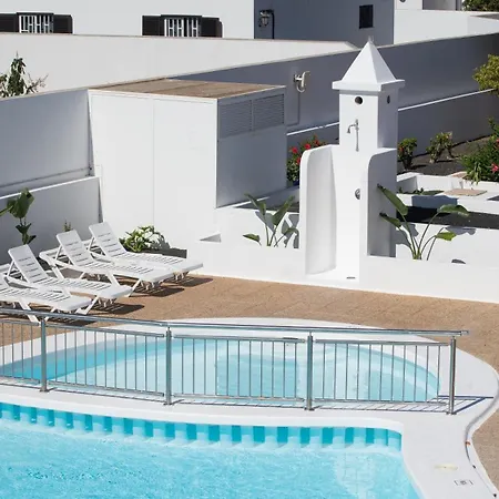 La Laguneta Hotel apartamentowy *